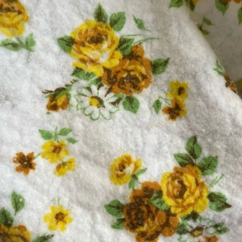 Vintage 60s Floral Acrylic Flannel Yellow Blanket Twin Size